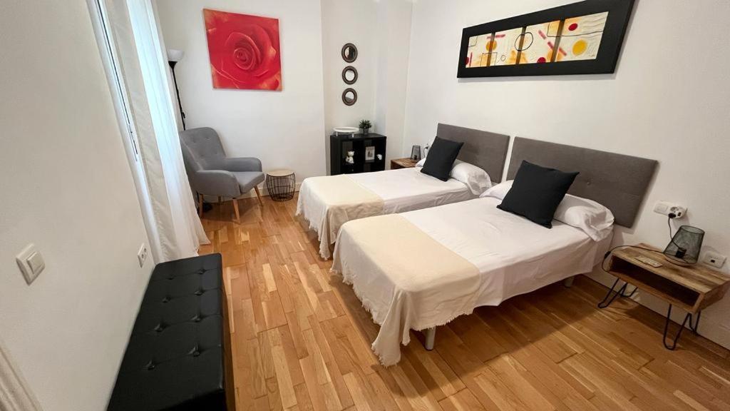 Picassia Home Malaga Center מראה חיצוני תמונה
